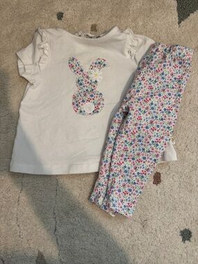 White Baby Tee & Floral Leggings Set - Bunny Applique